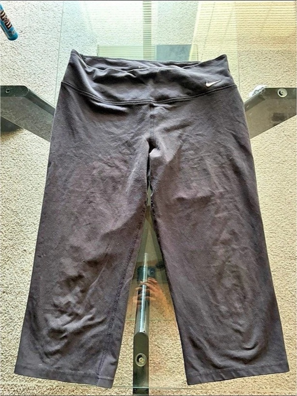 Nike Dri-FIT Capri Leggings in Black, Large